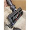 Image 14 : Dyson V11 Cordless Vacuum Cleaner - Includes Attachments