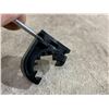 Image 4 : Half Clamp J-Hook With Nails