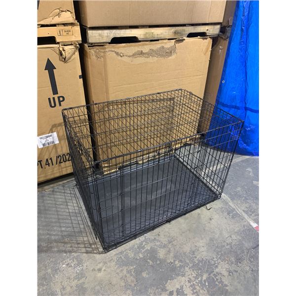 Black Dog Kennel - 42" x 28" Width - 34" Height