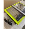 Image 9 : Ryobi 7-Inch Tabletop Tile Saw - Model WS722