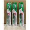 Image 1 : 3 Pack - Gum Travel Toothbrushes - Red