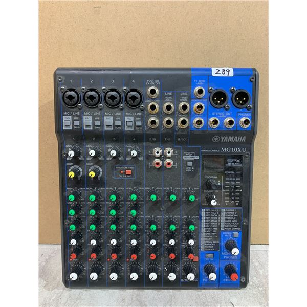 Yamaha MG10XU 10 Channel Analog Mixing Console