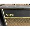 Image 6 : Lot Of 2 Amplifiers - Vox & Trace Elliot