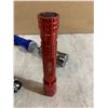 Image 5 : Assortment Of 6 Different Travel Flashlights