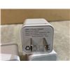 Image 7 : Dual Port 30W Quick Charge 3.0 Charger Block & USB-C Power Adapter