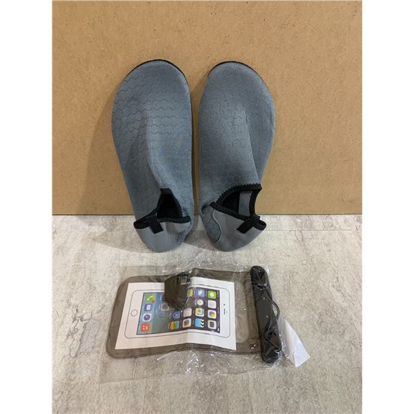 Bopika Barefoot Water Shoes Size 38/39 - Includes Pouch For Phone