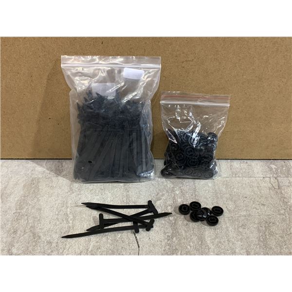 100 PCS - Nylon Universal Cable Tie Buckles