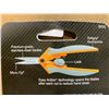 Image 5 : FISKARS Fabrics Micro-Tip Blade For Intricate Cuts - Scissors