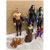 Image 6 : Assortment Of 9 Different Action Figures - WWE, Spiderman, He-Man, etc..
