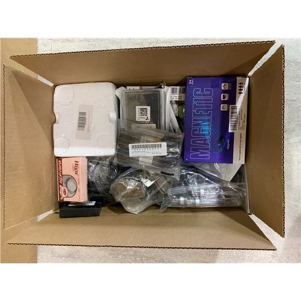1 Open-Box Non-Mystery Box w/ 20+ Items - Size 15in x 4 1/4in x 10in
