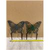 Image 3 : Lot Of 2 Cast Iron Butterfly Garden Decorations