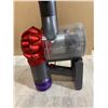 Image 10 : Dyson V8 Cordless Vacuum Cleaner - With Accessories & Charging Cable