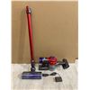 Image 1 : Dyson V8 Cordless Vacuum Cleaner - With Accessories & Charging Cable