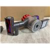 Image 7 : Dyson V8 Cordless Vacuum Cleaner - With Accessories & Charging Cable