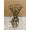 Image 3 : Vintage Rustic Metal Wire Planter