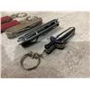 Image 2 : Assortment Of Different Foldable Tools