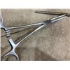 Image 4 : Surgical Hemostat Forceps