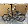 Image 1 : Silver DPX Dual-Suspension Mountain Bike - Orange Graphics - Rear End Shock