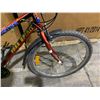 Image 4 : Free Spirit Frontier 18 Speed Mountain Bike - Black & Red Gradient Frame Finish