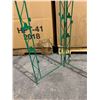 Image 4 : Metal Garden Arbor