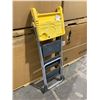 Image 6 : Cosco Step Stool - 225 LBS Weight Capacity
