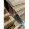 Image 7 : Assortment Of 14 Knives & 1 Cheese Cutter