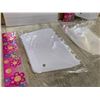 Image 2 : 6 PCS - Plastic Cake Scrapers & Smoothers