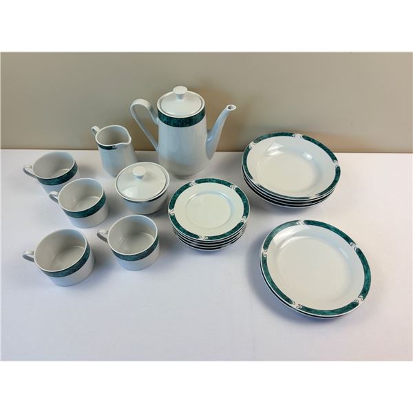 Gallery Tea Set