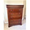 Image 1 : Chest of Drawers