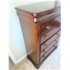 Image 4 : Chest of Drawers
