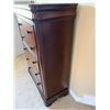 Image 5 : Chest of Drawers