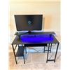 Image 1 : Office Desk with 32" Samsung Monitor