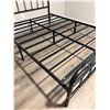 Image 3 : Metal Queen Bed Frame