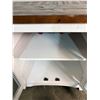 Image 5 : Rustic Wooden Side Table