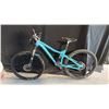 Image 2 : NORCO FLUID 10 SPEED BLUE MOUNTAIN BICYCLE