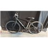 Image 2 : OPUS ORPHEO 21 SPEED BLACK ROAD BICYCLE