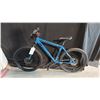 Image 2 : TREK 3500 21 SPEED BLUE MOUNTAIN BICYCLE