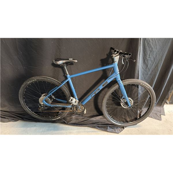 OPUS BIG CITY 27 SPEED BLUE ROAD BICYCLE