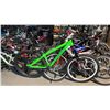 Image 1 : GREEN 1-SPEED BICYCLE WITH FRONT SHOCKS