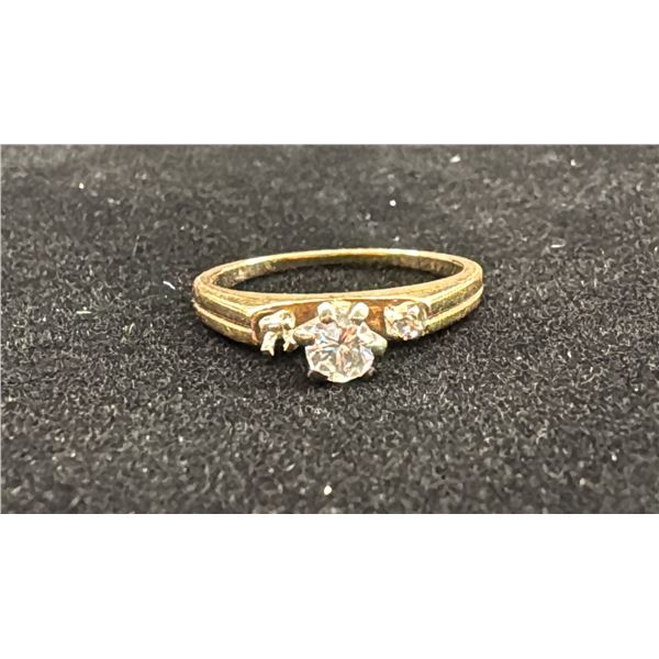 APPROX 14K LADIES ENGAGEMENT RING SET WITH DIAMONDS (.015-.2CT, 2.2G)