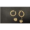 Image 2 : PAIR APPROX 10K HOOP EARRINGS, PAIR APPROX 14K EARRINGS (4.3G)