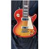 Image 2 : GIBSON LES PAUL DELUX CHERRY SUNBURST, VINTAGE KEYSTONE TURNERS, INDIAN ROSEWOOD FINGERBOARD, CREAM