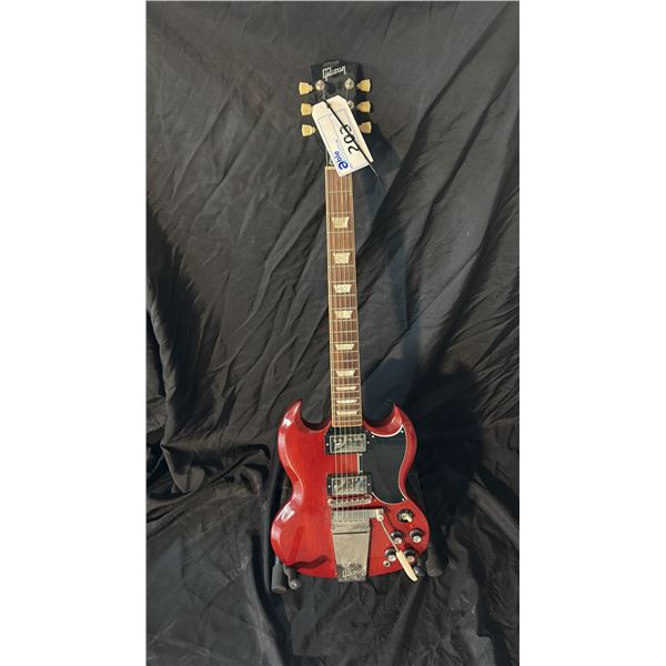 GIBSON SG STD.61 MAESTRO VINTAGE CHERRY SERIAL # 107790082 ELECTRIC GUITAR