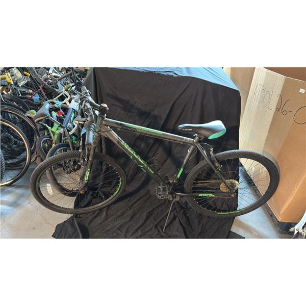 DIADORA 650B 18 SPEED DARK GRAY MOUNTAIN BICYCLE
