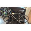 Image 2 : MICARGI RD7 BLACK 7 SPEED ROAD BICYCLE