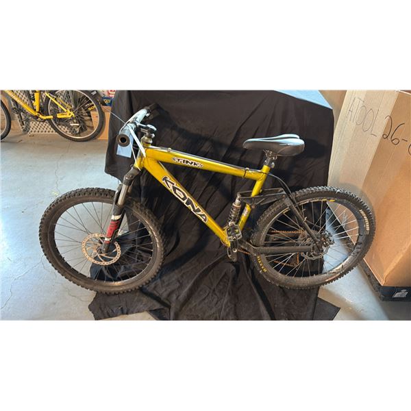 KONA STINKY 8 SPEED YELLOW MOUNTAIN BIKE