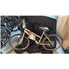 Image 1 : RIDGERUNNER SPORTEK 18 SPEED SILVER MOUNTAIN BIKE