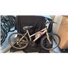 Image 2 : RIDGERUNNER SPORTEK 18 SPEED SILVER MOUNTAIN BIKE