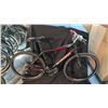 Image 2 : SCHWINN CHAPEL 24 SPEED BLACK HYBRID BICYCLE