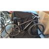 Image 1 : KONA SPLICE 30 SPEED BLACK MOUNTAIN BICYCLE